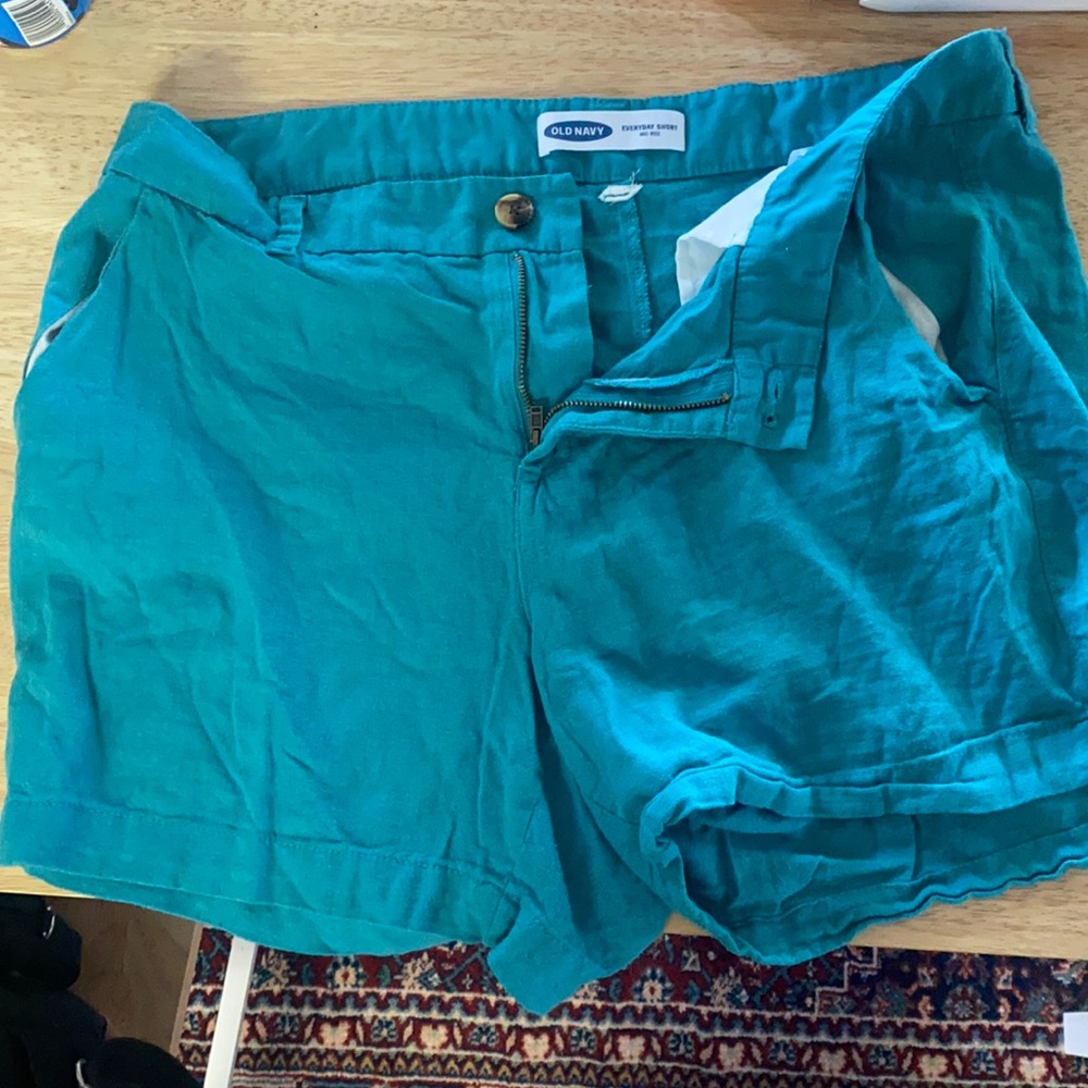 Blue Old Navy shorts